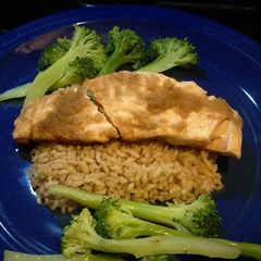 A picture of Ginger soy salmon.