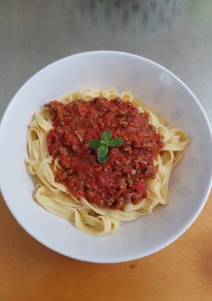 Una foto de Pasta fresca - Fetuccini bolognesa