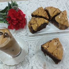 A picture of Eggless Coffee dalgono cake with dalgona cold coffee.