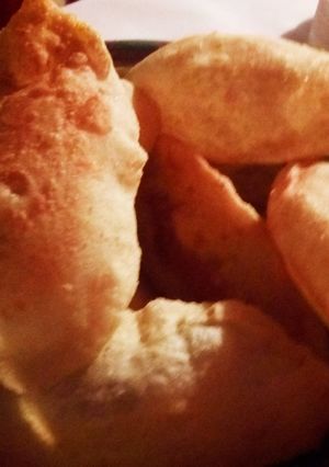 भटूरे (Bhature recipe in hindi) रेसिपी मुख्य फोटो
