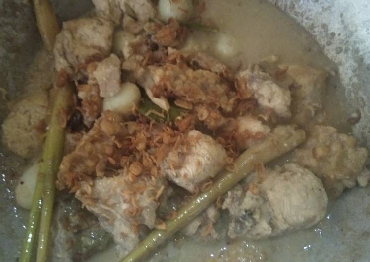DICOBA! Resep Opor Ayam Bumbu Jangkep masakan harian