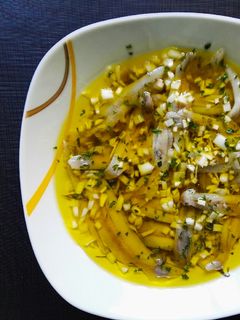 Una foto de Anchoas frescas en vinagreta
