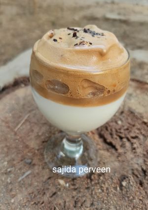 A picture of Dalgona Coffee.