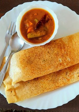 A picture of Oats Masala Dosa.