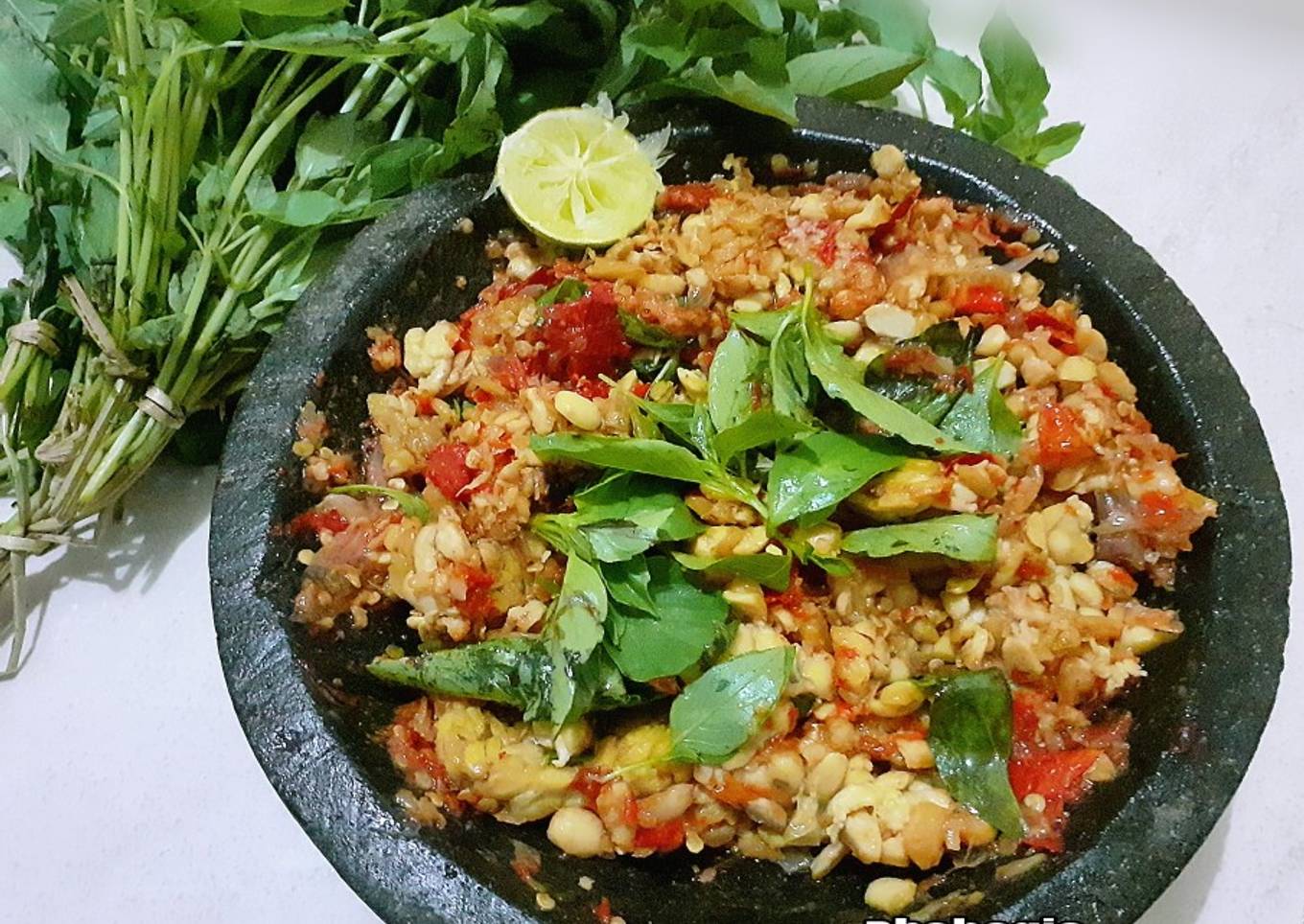 Pecak Tempe kemangi