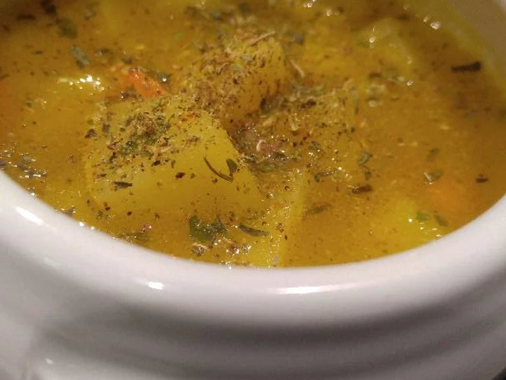 Easy Ways Make Recipes (NOT cream of) Potato soup w/Carrots, Cerleriac and fresh herbs the Awesome  Tasty.