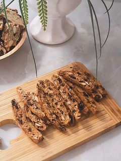 Hình của món Bánh biscotti nguyên cám mix hạt.
