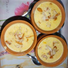Mango matka kulfi A picture of Mango matka kulfi.