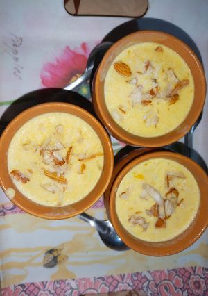 A picture of Mango matka kulfi.