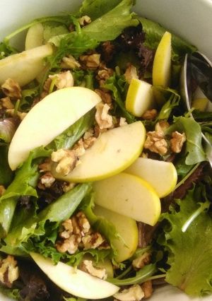 Foto de Salada de Maçã e nozes