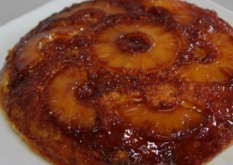 Tarta de piña al fuego