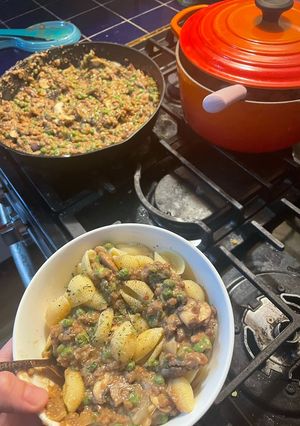 A picture of Vegetarian Stroganoff.