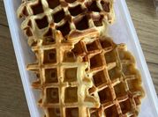 Une photo de gaufre blanc d'oeuf