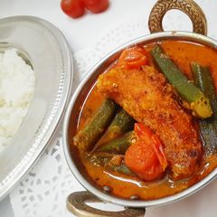 A picture of Fish Curry with Vindi.