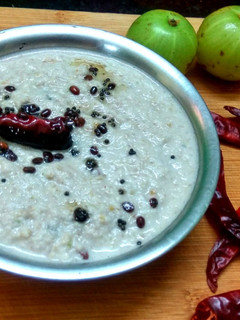 நெல்லிக்காய் சட்னி (nellikai chutney Recipe in Tamil) செய்முறை முக்கிய புகைப்படம்
