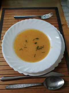 Fehérrépaleves gyömbérrel, naranccsal recept fotója