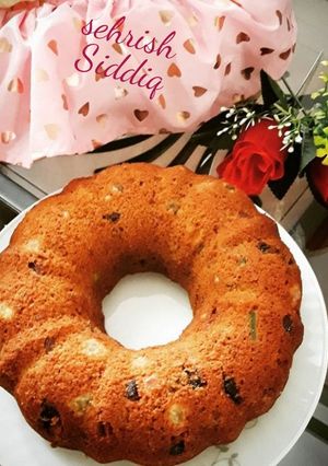 A picture of Fruit cake.