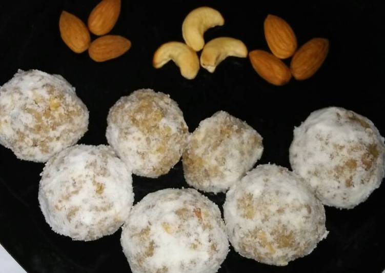 Quinoa ladoo