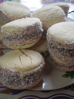Una foto de Alfajor de fécula de mandioca