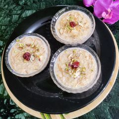 A picture of Rice Vermicelli Kheer.