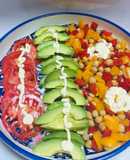 Ensalada de Garbanzos con Pimientos, Aguacate, tomate!