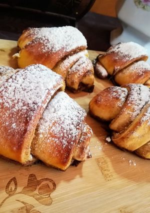 Fahéjas kelt kifli recept fotója