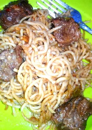 صورة لوصفة اسباجتي بصوص اللحم