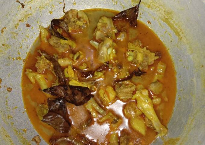 Semur Daging Ayam Kampung