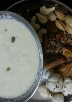 A picture of Makhana (fox nut) kheer.