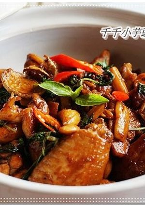 下酒菜-塔香燒雞(三杯雞) 的食譜成品照片