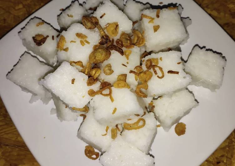 Resep Lontong rice cooker yang Lezat