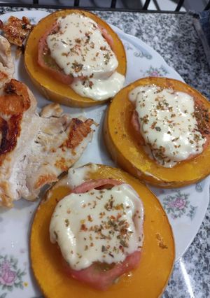Una foto de Zapallo a la napolitana ¡Receta que te salva!