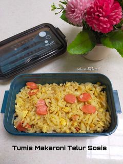 Foto resep Tumis Makaroni Telur Sosis_Ide Bekal