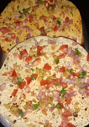 A picture of Masala Papad.