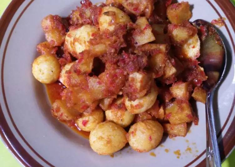 Resep Sambal Kentang Telur Puyuh, Enak Banget