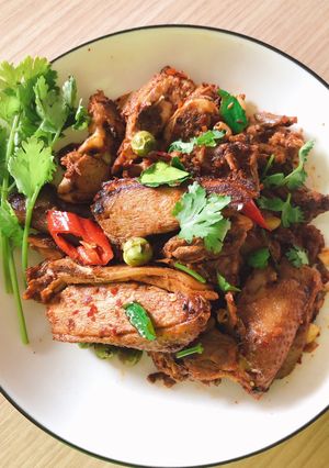 รูปของ เป็ดพะโล้ผัดพริกแกงแห้ง