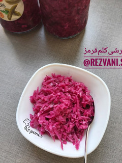 عکسی از دستور ترشی کلم قرمز