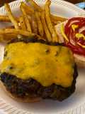 Spinach and corn meatloaf hamburgers