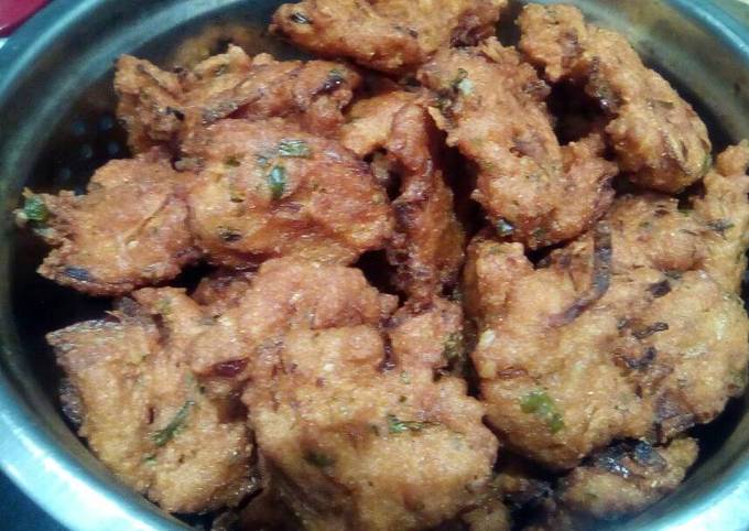 Simple Way to Make Speedy Onion Bhaji Pakora