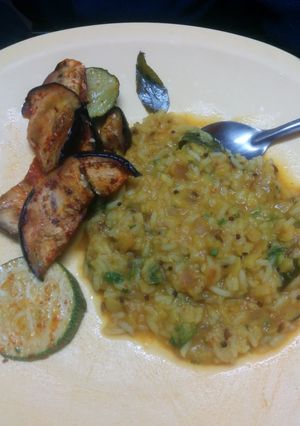 A picture of Dal khichadi.
