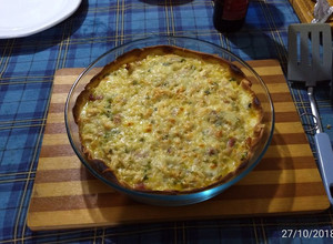 Una foto de Tarta de pollo y puerro