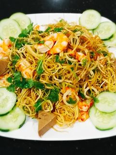 Hình của món Hoa chuối trộn tôm.