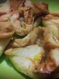 Roti Lipat isi Apel mix