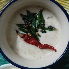 A picture of Coconut chutney.