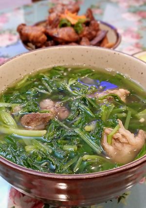 Hình của món Canh cải đắng nấu xương heo.