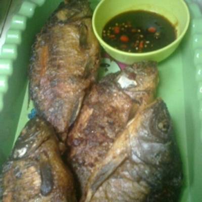 Resep Ikan Mas Goreng Sambal Kecap Oleh Susie Susanty Cookpad