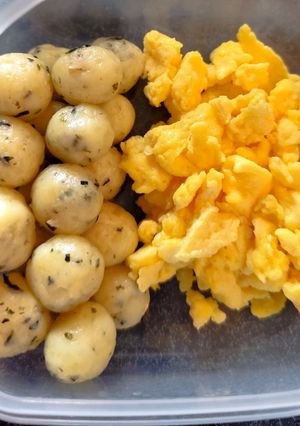 Foto resep Mpasi Bola Kentang dengan Scramble Egg