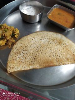 केले का डोसा (Kele ka dosa recipe in Hindi) रेसिपी मुख्य फोटो