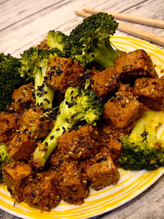 Una foto de Tofu Marinado Agridulce