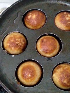 உன்னியப்பம் (Unniappam recipe in tamil) செய்முறை முக்கிய புகைப்படம்